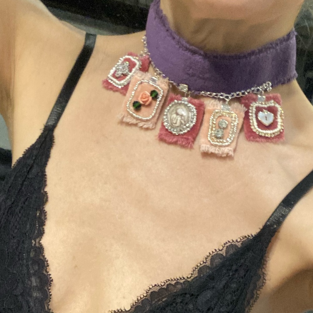 Hand Crafted Purple and Pink Choker Necklace - Picture 5 of 5